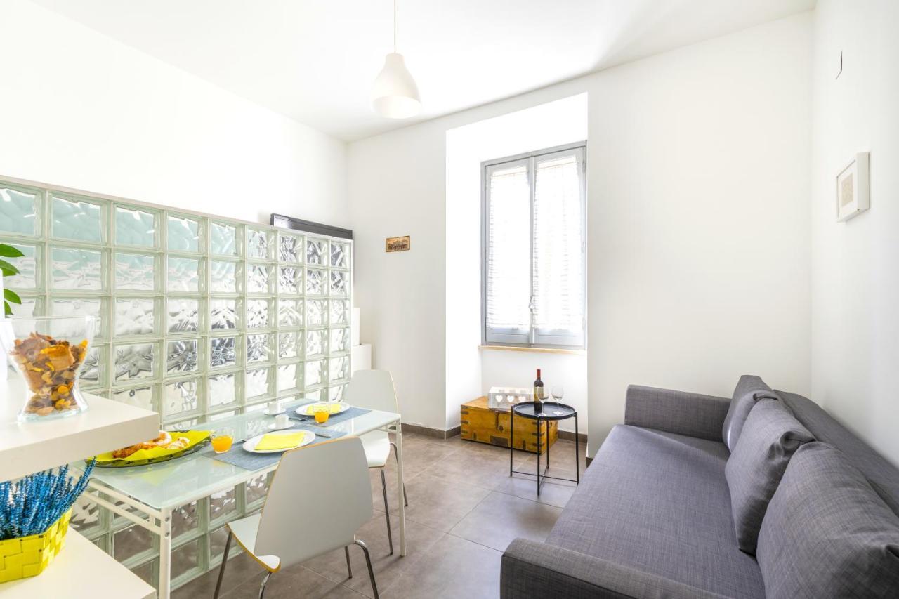 Hostly - Nicole Apartment Volturno- Full Rome Center Exterior foto