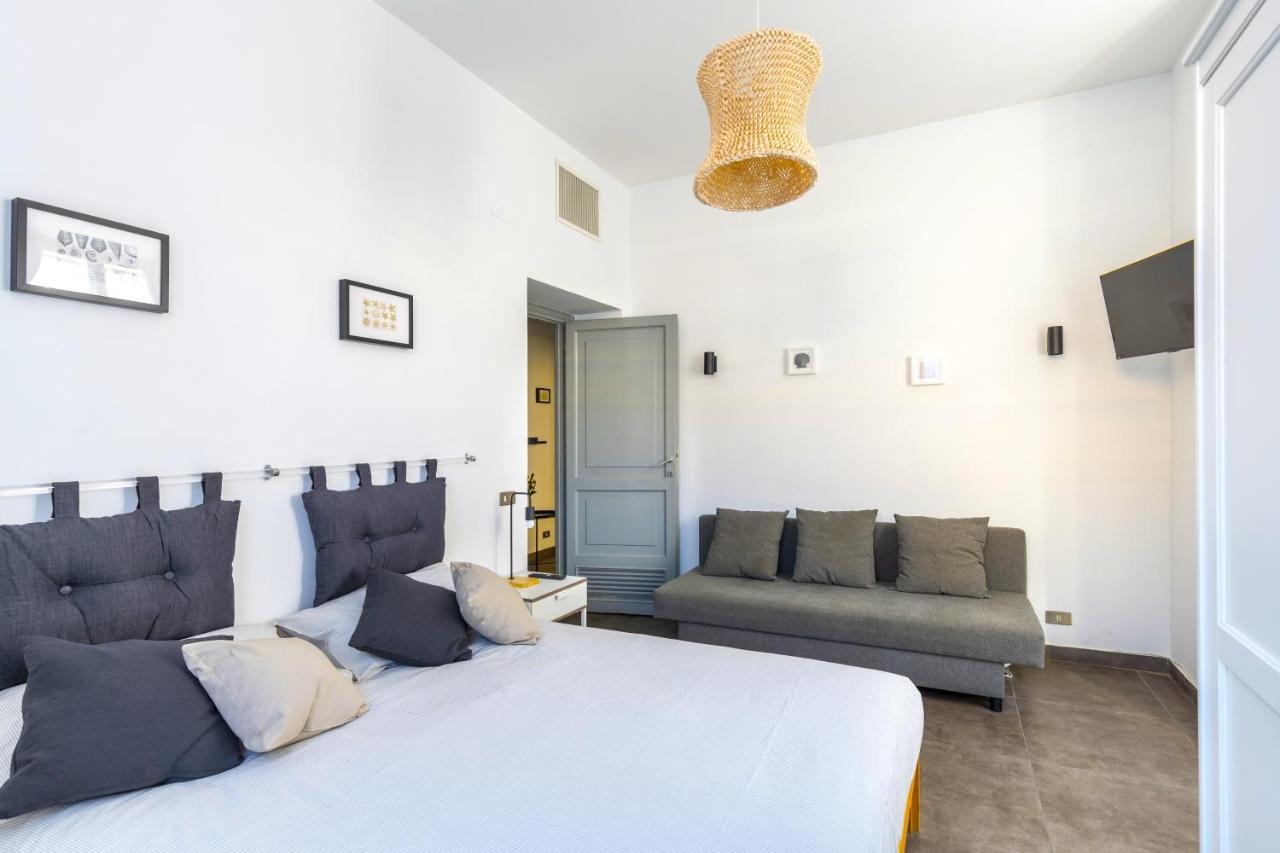 Hostly - Nicole Apartment Volturno- Full Rome Center Exterior foto